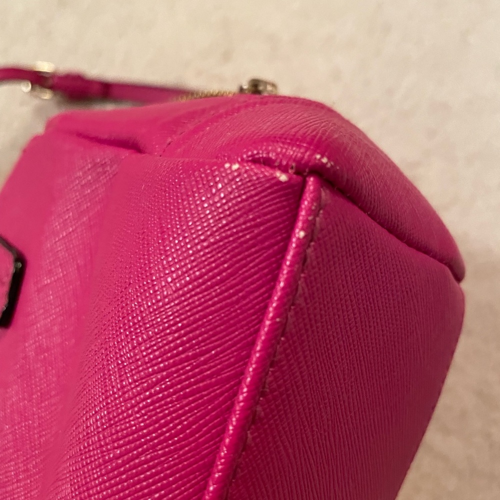 Pink purse - Picture 2 of 4